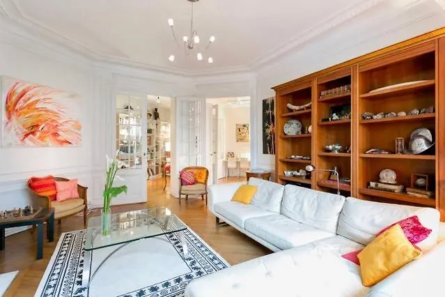 Charming Bedroom Paris